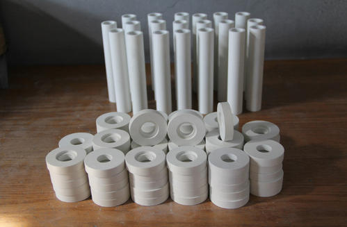 氮化硼可用作介电材料