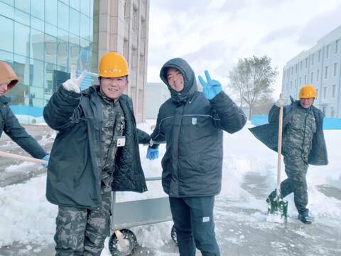 辽宁天元航材下雪9